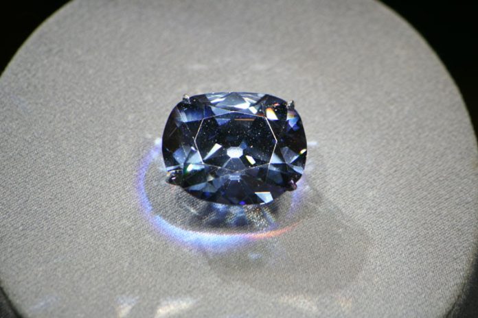 Hope Diamond hope-diamond-curse